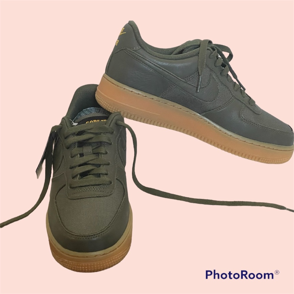 Air Force 1 GTX Medium Olive/ Sequoia-gold Size 6.5 Men’s / Women’s 8
